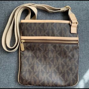 Michael Kors Crossbody Purse
